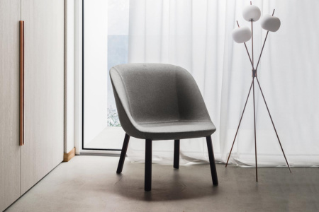 Esse Armchair