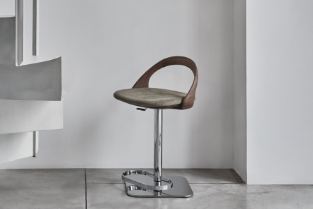 Ester Adjustable Stool