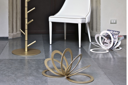 Fan Magazine Rack