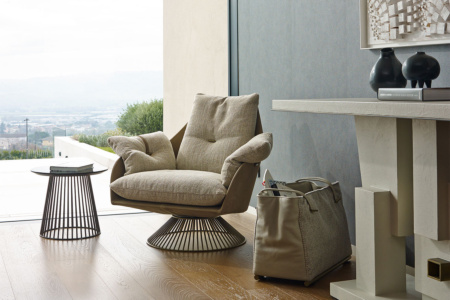 Gloss Swivel Armchair