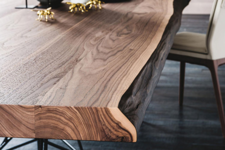 Gordon Deep Wood Table