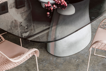 Gran Sasso Dining Table