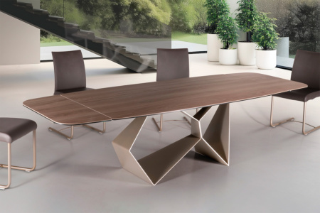 Gravity Extension Dining Table