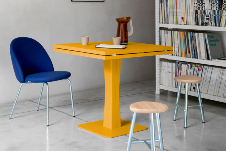 Gualtiero Extension Bistro Table