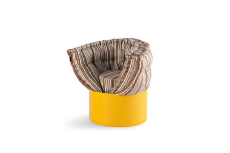 Huggy Armchair