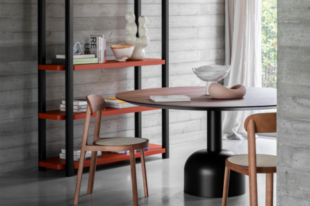 Illo Dining Table