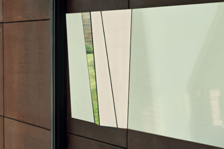 Illusion Mirror