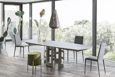 Imperial Extension Dining Table