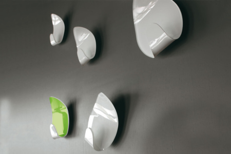 Ivy Coat Hanger