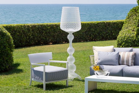 Kabuki Outdoor Floor Lamp