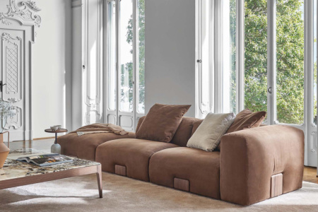 Koji Sofa with Peninsula