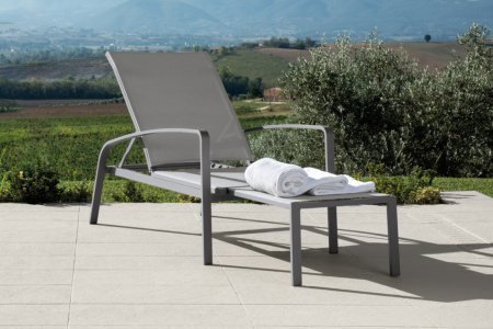 Lady Chaise Lounge