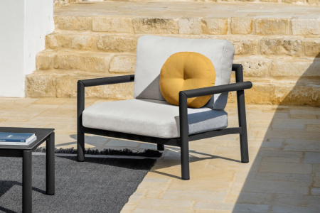 Lake Lounge Armchair