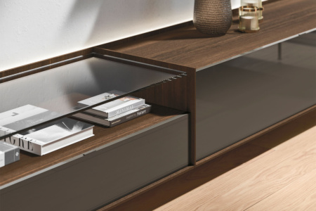 Lampo L7C18 TV Stand