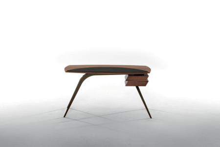 Logos Office Desk
