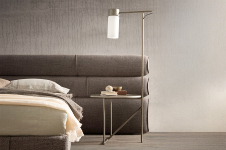 Lucignolo End Table with Lamp