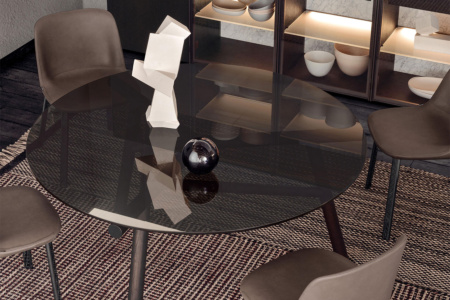 Maestro Round Dining Table