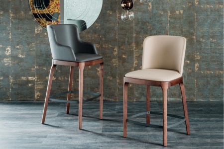 Magda Bar Stool
