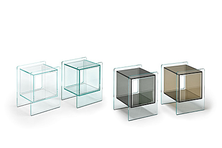 Magique Cubo Nightstand