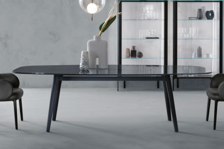 Magma Dining Table