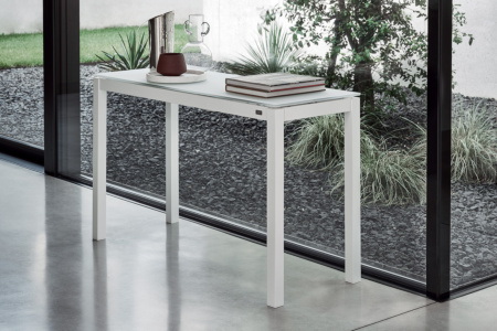 Mago Extension Console Table