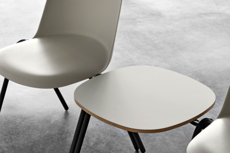 Mariolina Edu Side Table