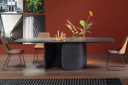 Mellow Dining Table