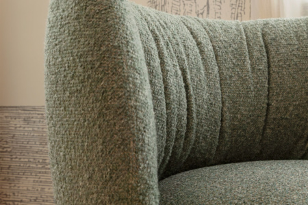 Mys Armchair