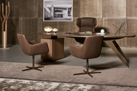 Newton Swivel Chair