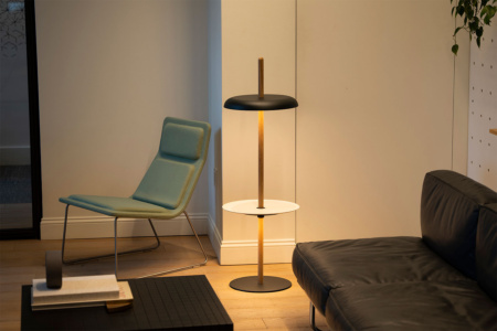 Nivel Floor Lamp