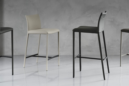 Norma Bar Stool