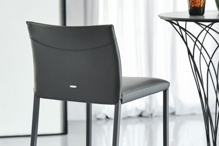 Norma ML Bar Stool