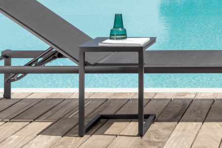 Nunu Side Table