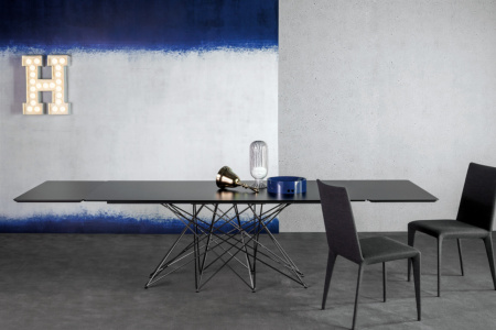 Octa Extension Dining Table