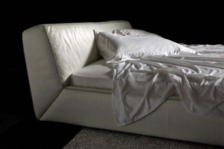 Oxer Night Bed