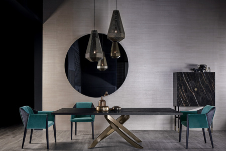 Pandora Pendant Light