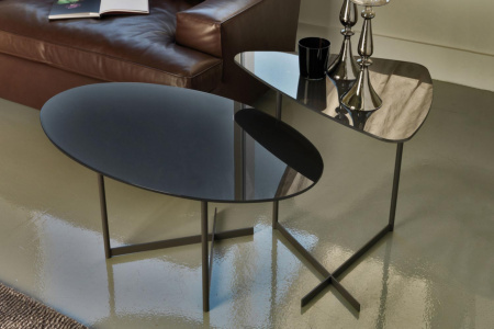 Pat End Table