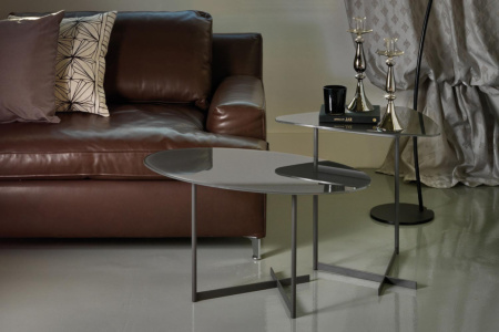 Pat End Table