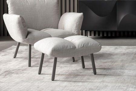 Pil Footrest