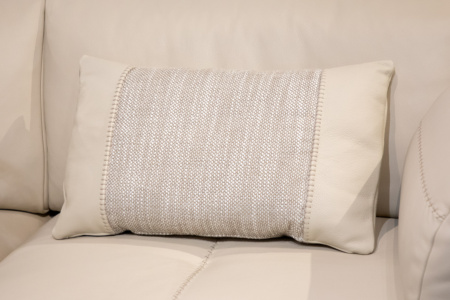 Royal C29 Pillow Quickship