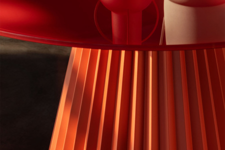 Plisse Dining Table