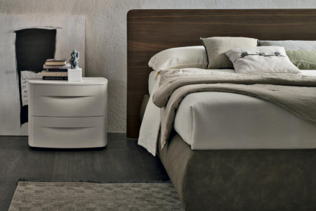 Prado Bed