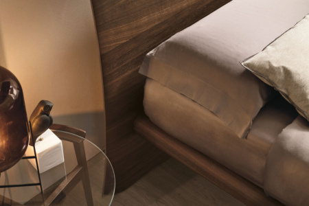 Prado Wood Bed