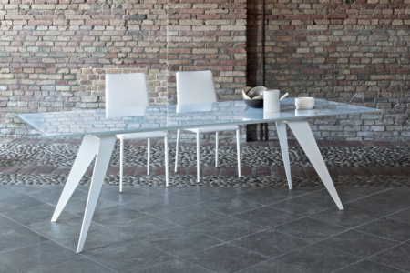 Ramos Dining Table