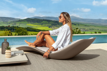 Reef Chaise Lounge