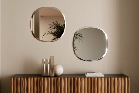 Renoir Mirror