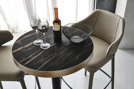 Ribot Bar Table