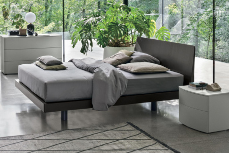 Roger Bed