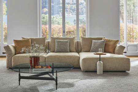 Ronny Sectional Sofa with Chaise