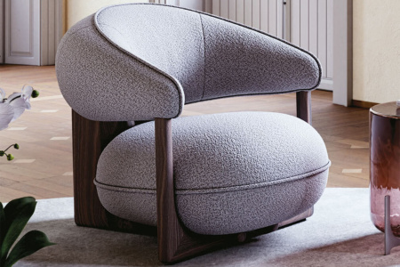 Ruby Lounge Chair